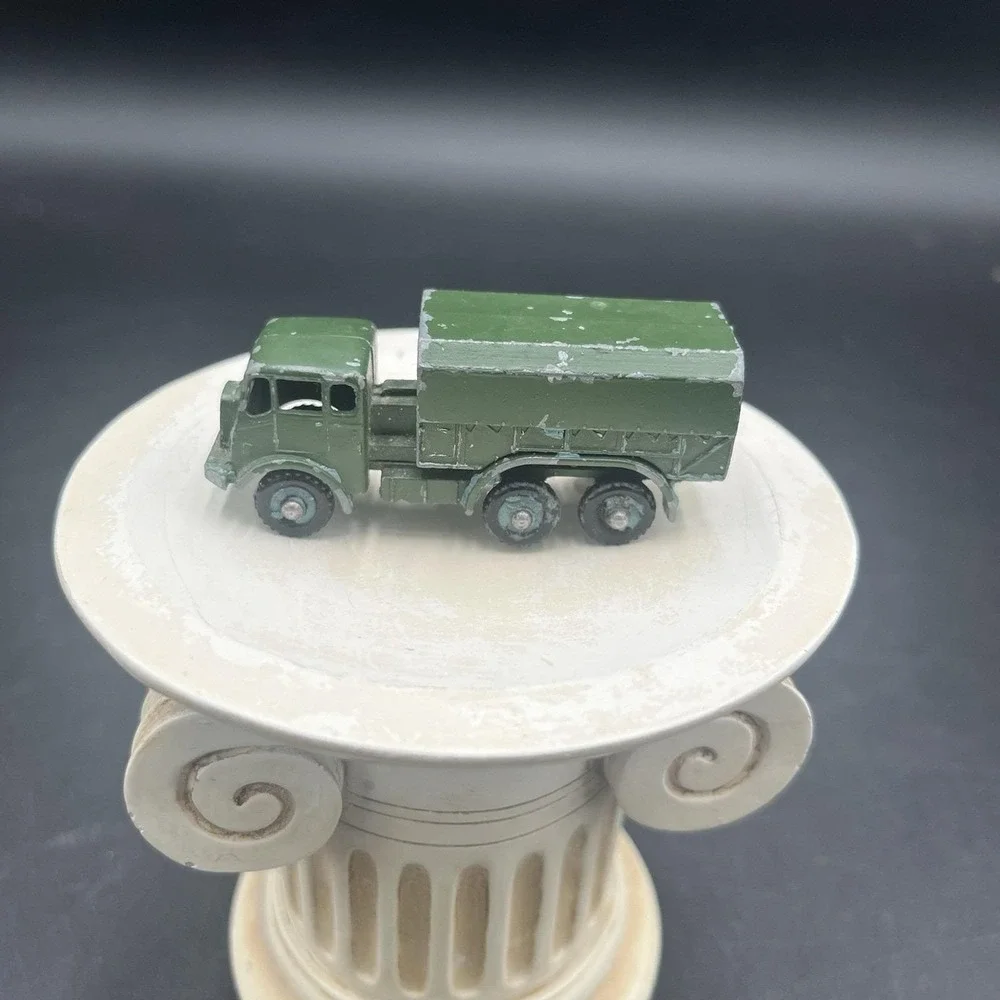 Vintage Matchbox No.62 AEC General Service Lorry
